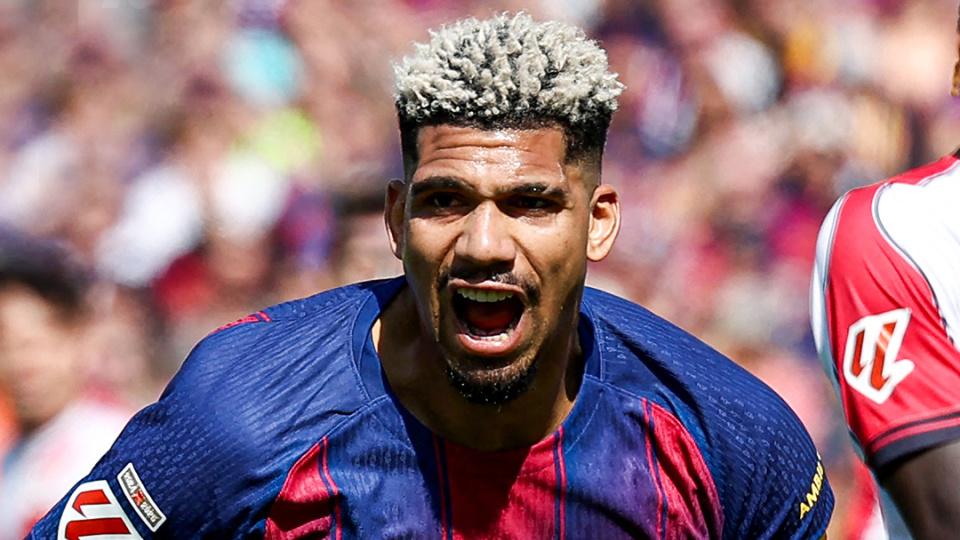 巴萨1-0，亚马尔遭无视点球+铁卫一击制胜！弗里克豪取西甲5连胜领跑