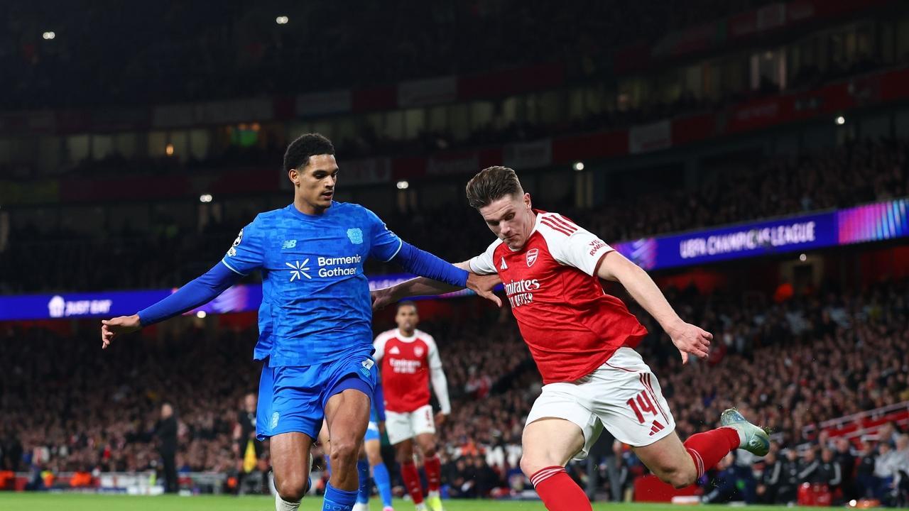 打脸“第一联赛”! 英超6队进欧冠淘汰赛, 仅剩2队, 4大劲旅耻辱出局