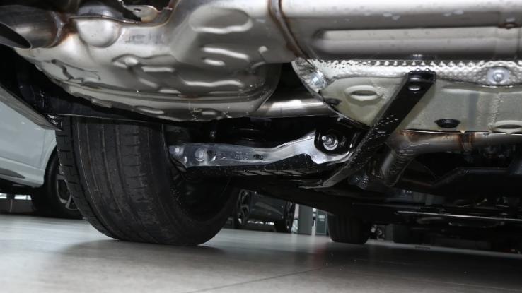 35万买德系C级豪车？26款奥迪A6L“打骨折”，还值不值得你掏腰包