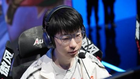 JDG完胜血虐AL！Xiaoxu安蓓萨超神主宰，两波1换5团灭碾压