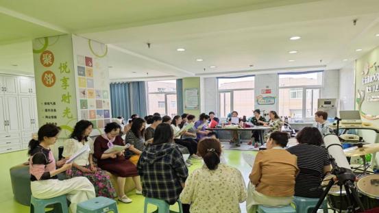 银龄声动万安门：“聚邻•悦享拾光”唱响社区文化“好声音”