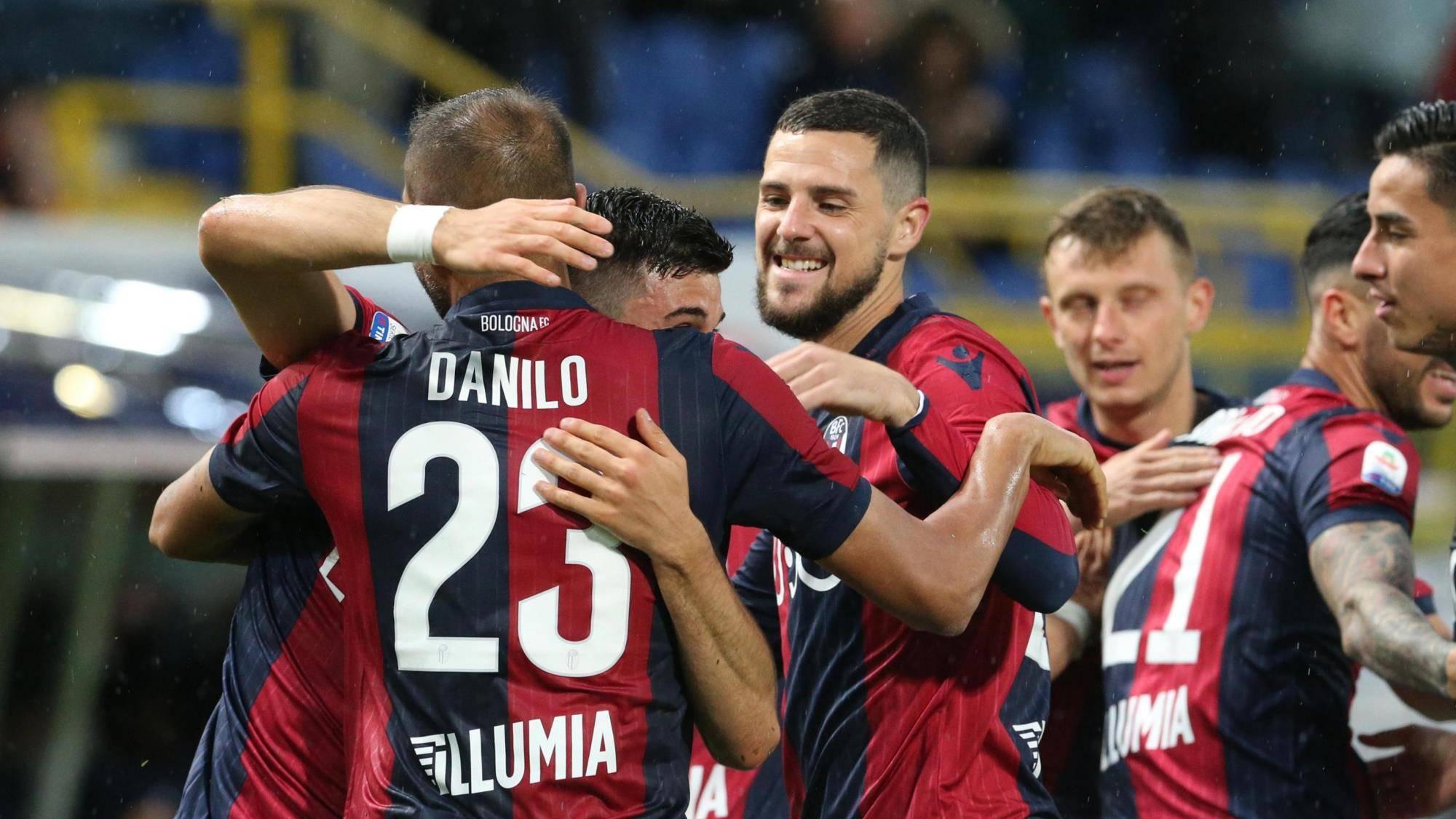 周日竞彩精选二串：博洛尼亚 VS 莱切+美因茨VS弗赖堡【附比分】