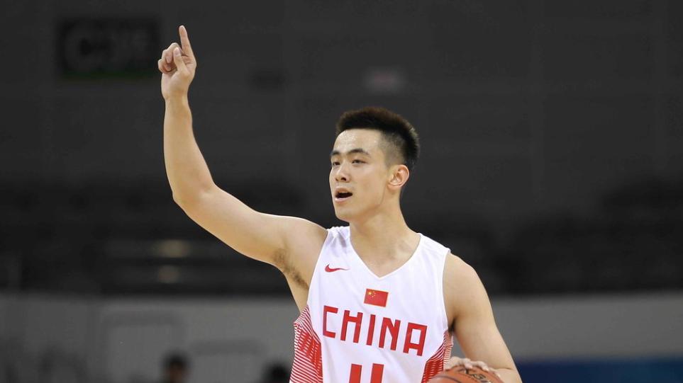 郭士强最信任之人！赵继伟伤退又上场稳定局面 他真能限制河村？