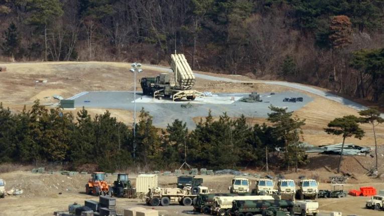 “萨德”拦截弹库存打掉一半、四套雷达被毁！美国紧急拆东墙补西墙，韩国成第一个“受害者”，有苦难言