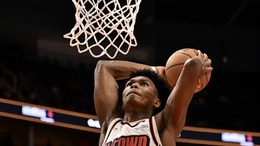 西部第14掀翻第7！国王111-98吊打火箭阿门空砍31+13+6独木难支