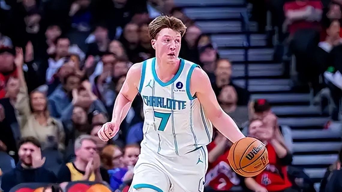 NBA常规赛明天3月5日赛程：雷霆PK尼克斯，黄蜂PK凯尔特人，快船PK步行者