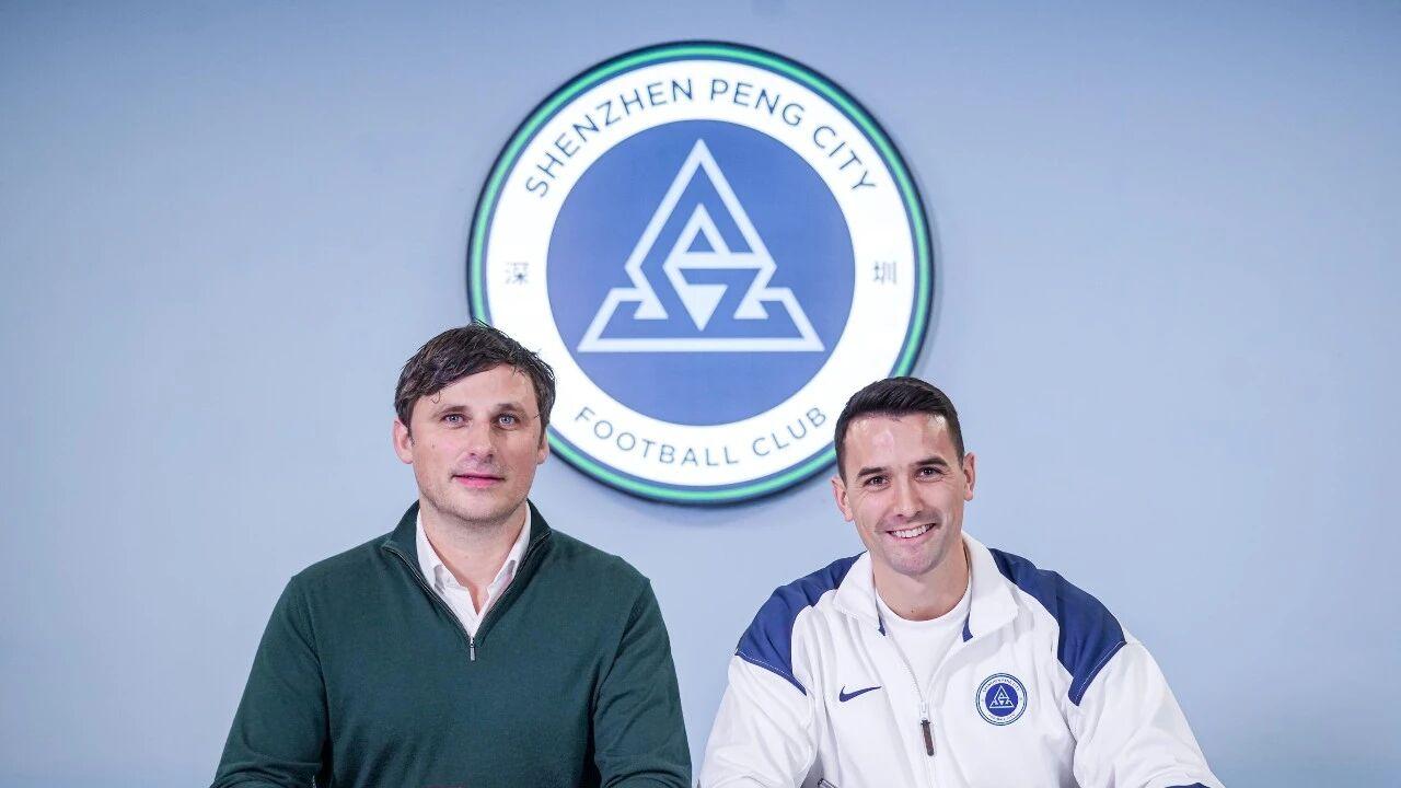 离队实锤！31岁跑男告别成都蓉城，深圳新鹏城引援藏玄机