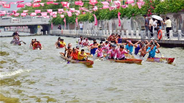 佛山第二届“冠珠杯”龙舟赛激情开桨 106支湾区劲旅竞逐紫南