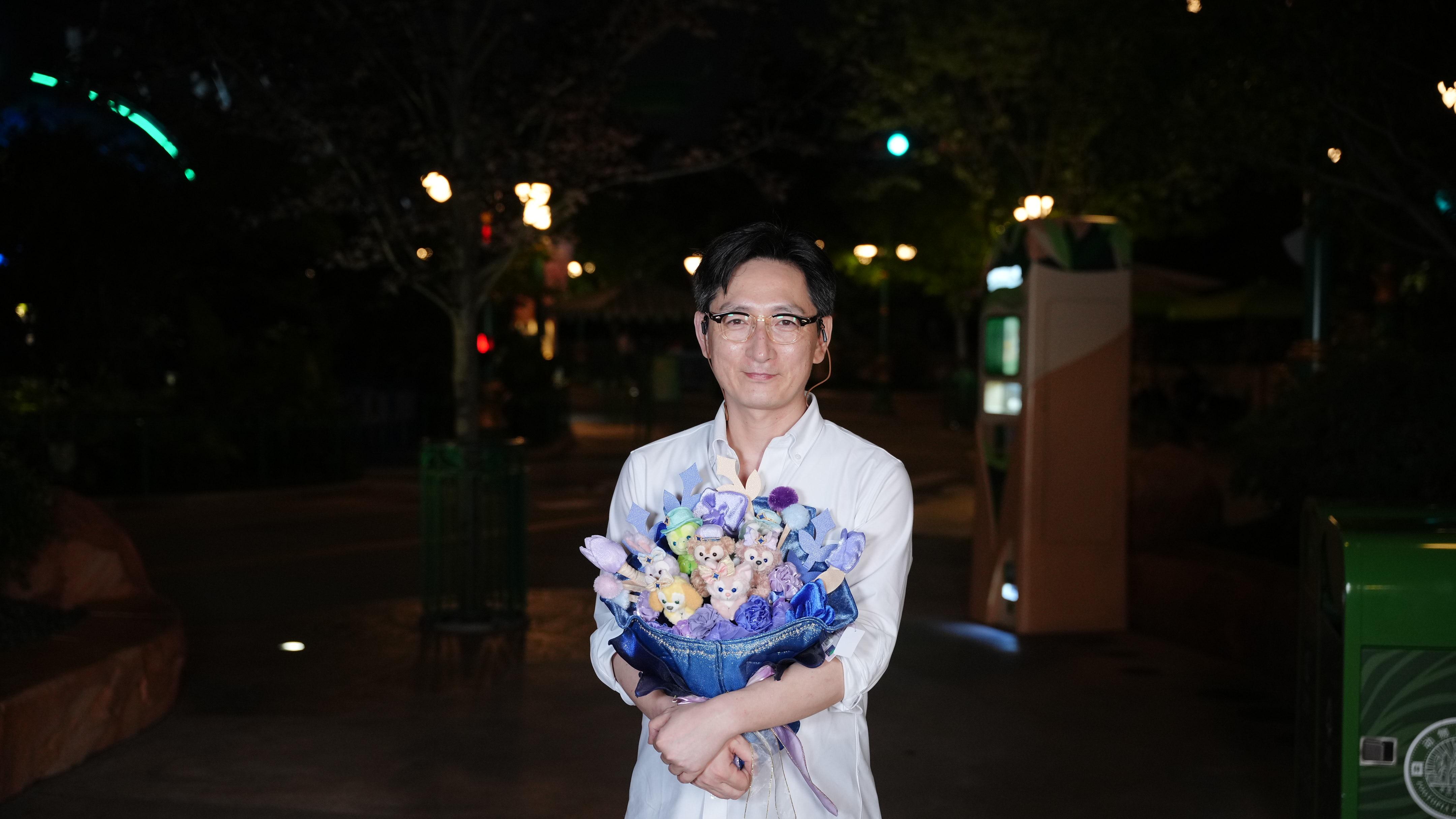 蒋中炜《想把你和时间藏起来》杀青 搭档章若楠王安宇