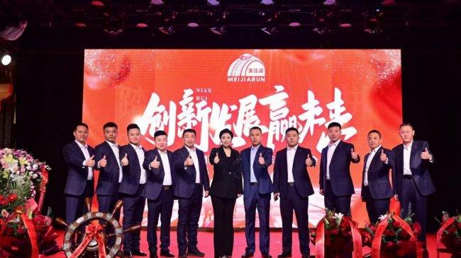 坚守二十二载，铸就诚信名片——记美佳润科技公司负责人周斯文的匠心之路