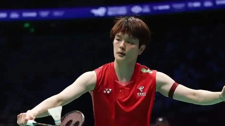 2026年亚洲羽毛球锦标赛：王祉怡尽显技术底蕴完胜辛杜挺进八强