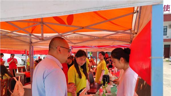 “沉浸式的科普”——安阳师范学院物理与电气工程学院“探物明理 科普启航”志愿服务队赴濮阳县开展暑期实