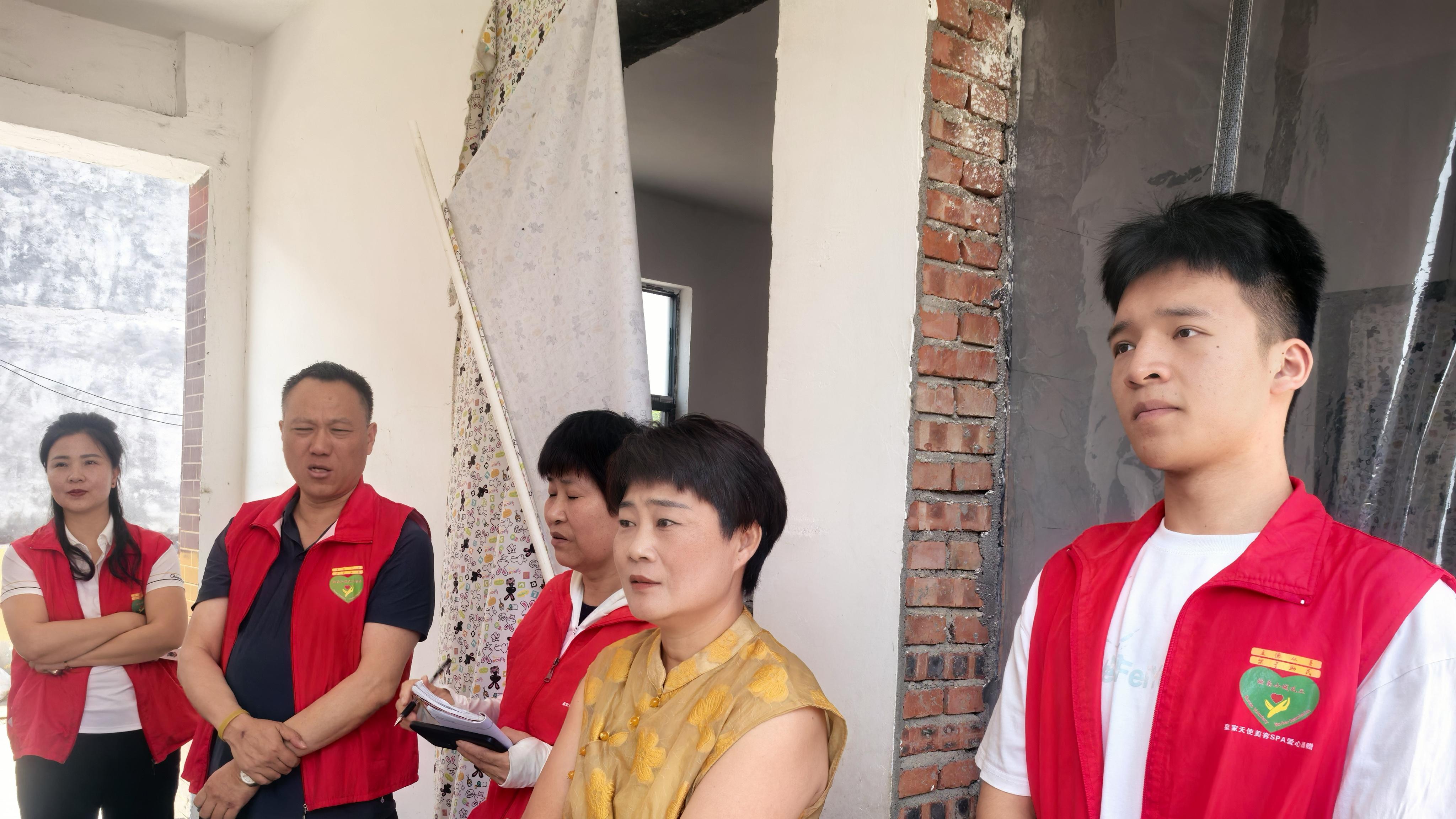 小城有爱 陪伴成长！汝南县慈善总会、汝南县小城义工协会端午暖心关爱留守儿童