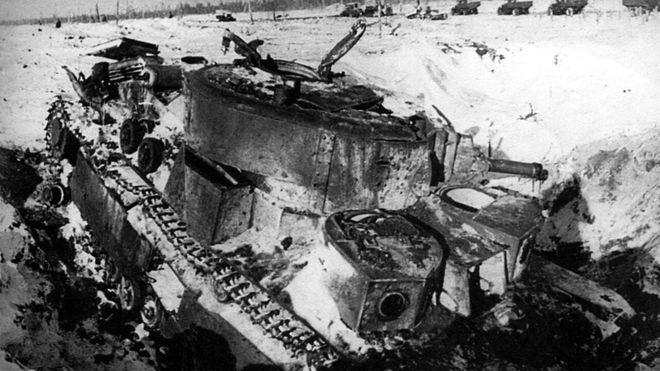 苏芬战争全记录 从士兵冻亡到坦克坟场 苏军的惨败现场