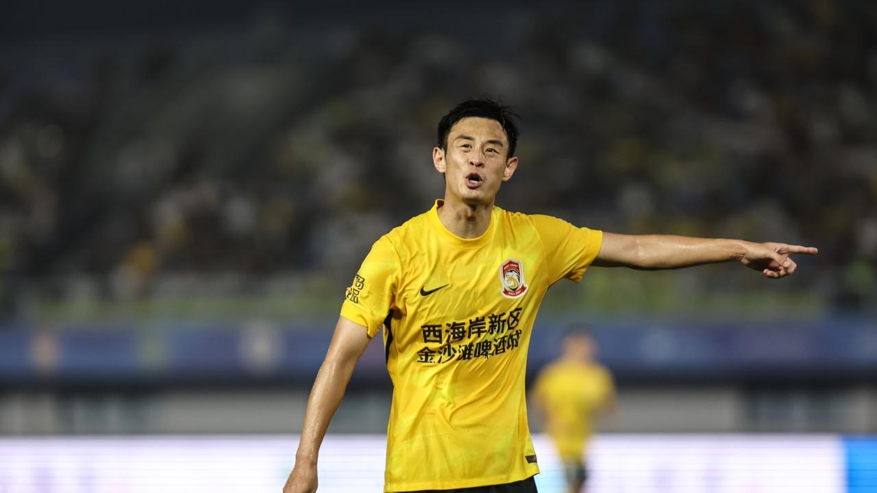 青岛西海岸：我们是强队！
