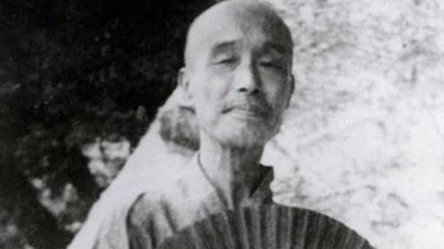 弘一法师的“黑色葬礼”与被休弃的她：爱比恨更冷，余生只剩尊严