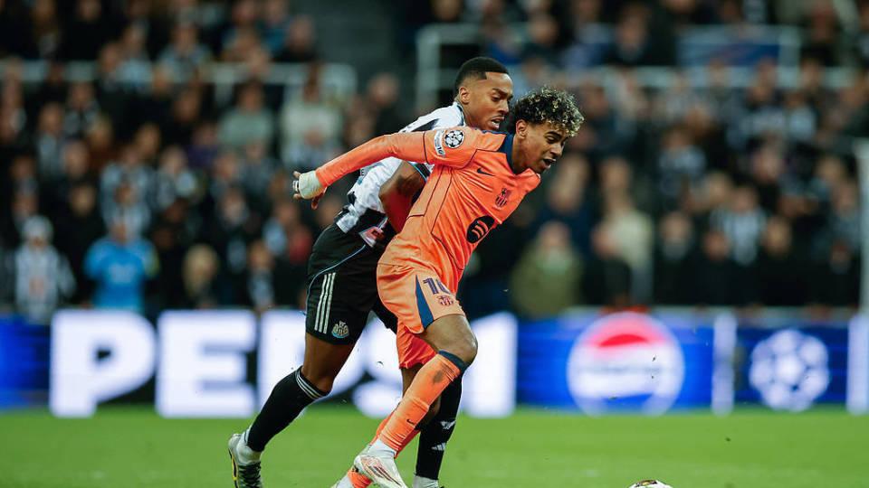 团战领先！热刺自毁长城翻盘难，巴萨逃过一劫留生机，西甲压英超