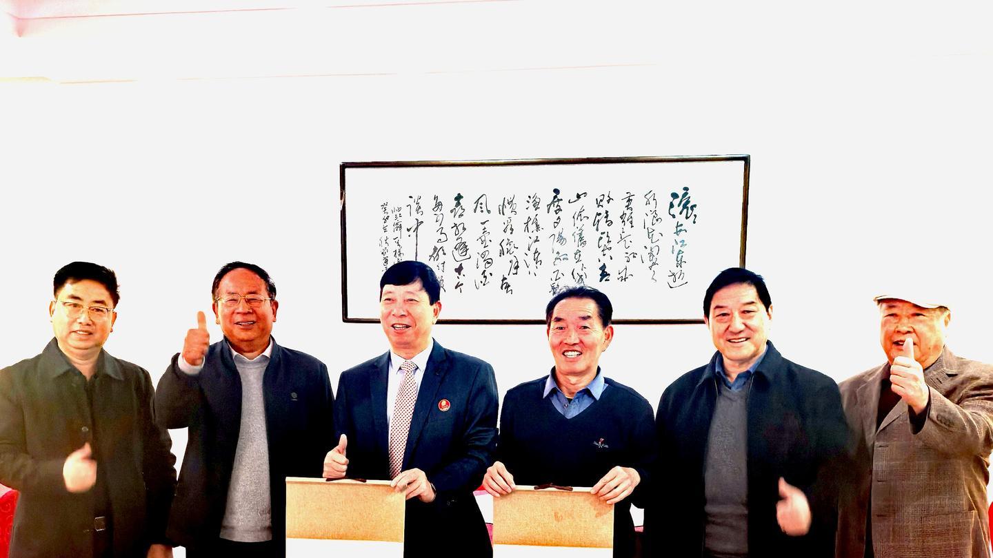 翰墨传情聚贤才 笔韵流芳颂雅风——记刘建平老师书法交流雅集——UC头条