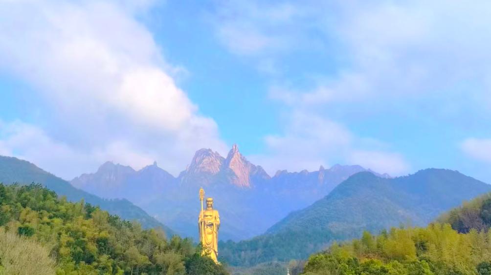 莲花佛国：九华山的 99 座寺庙梳理