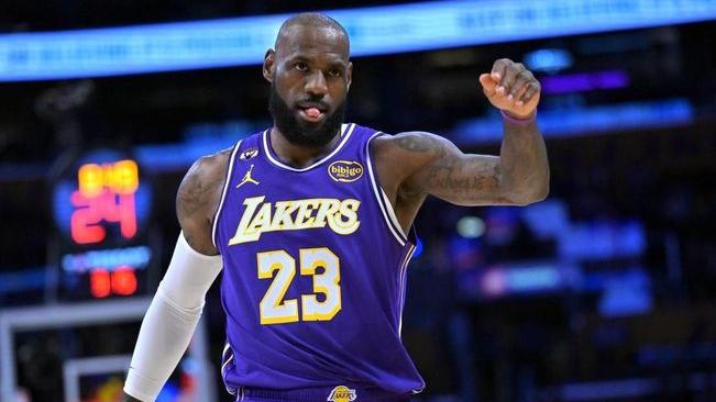 帕里什力挺詹姆斯！直言出场数纪录含金量堪比MVP