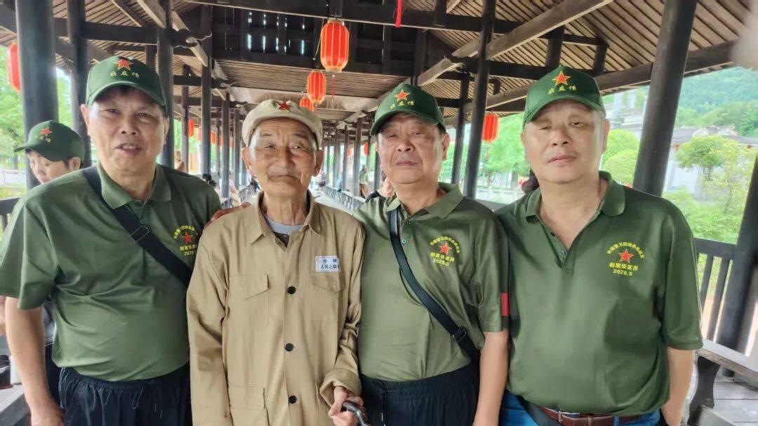 红色文化传承人张万润寻回红军爷爷传奇故事