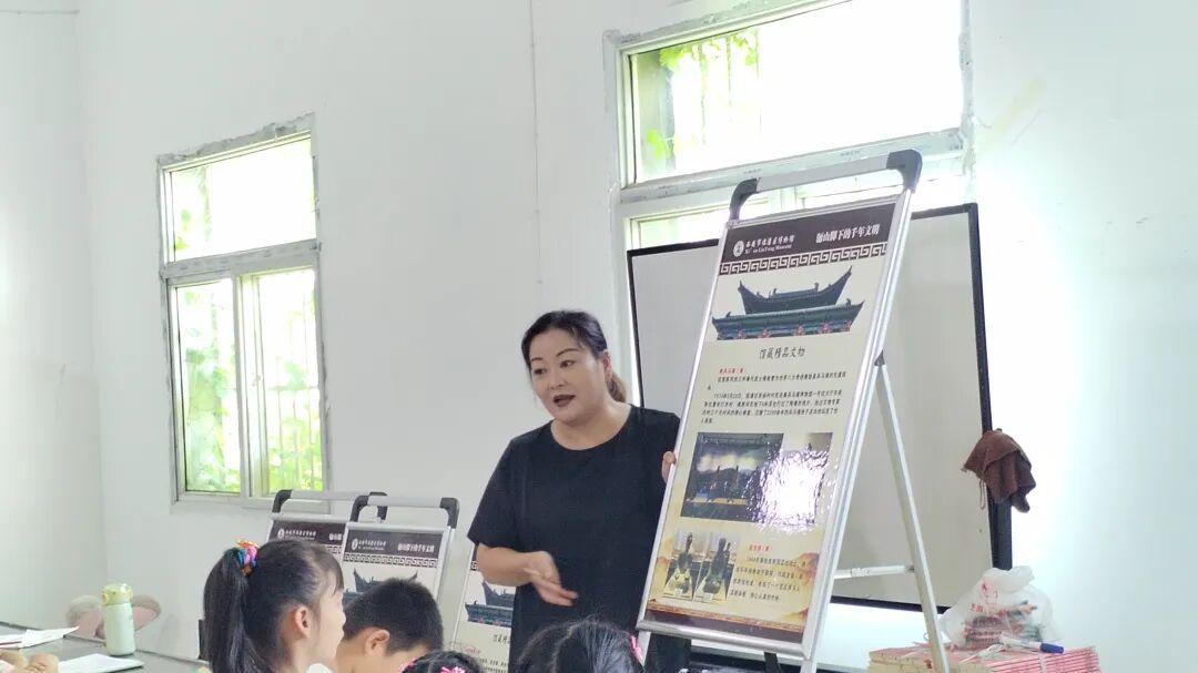 文旅发展直击一线丨“文博下乡” 关爱农村留守儿童