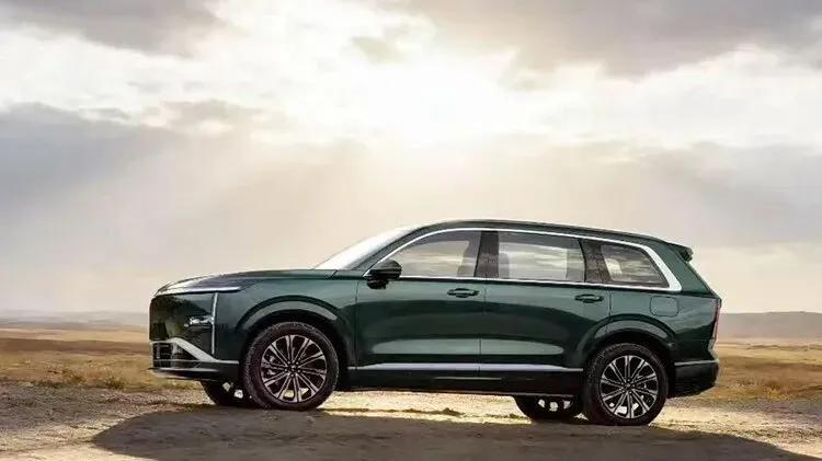 综合续航1100km，车长近5米，六座SUV 星光L官图发布