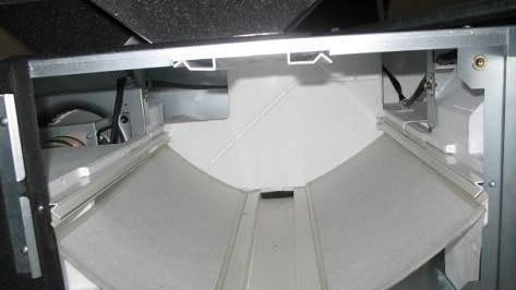 新风机正常运转后，无需调整皮带