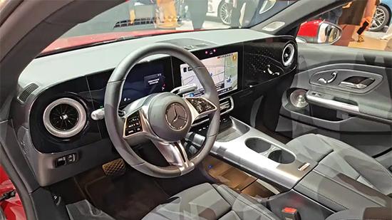 北京奔驰纯电CLA 260 L上市 售价22.9万元