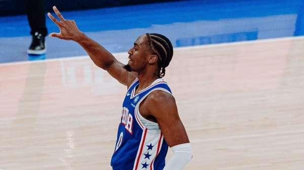 逐帧拆解：马克西技术细节解析，花式持球三分高效砍下33分