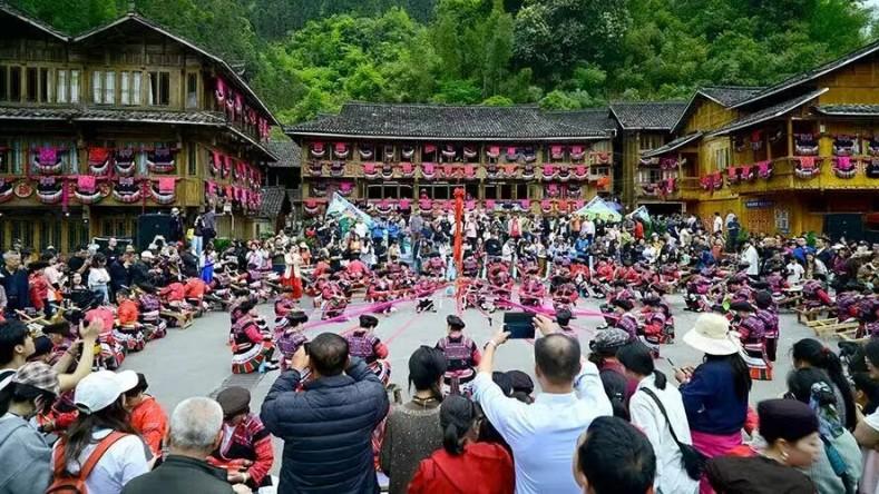 游桂林山水 品龙胜人文 桂林龙胜与依文集团携手共绘文旅融合新蓝图