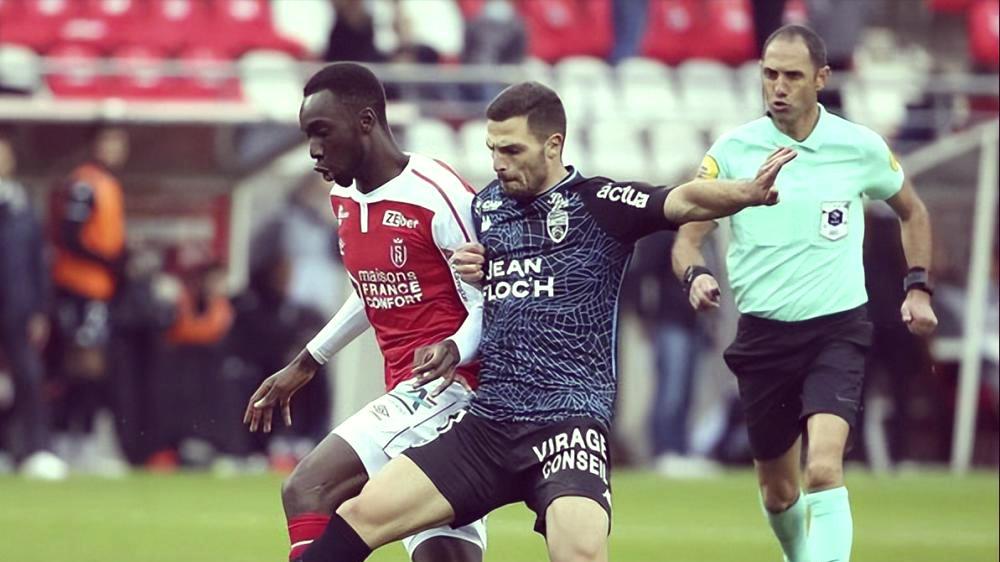 今日足球二串一： 梅斯VS里昂+罗马vsAC米兰