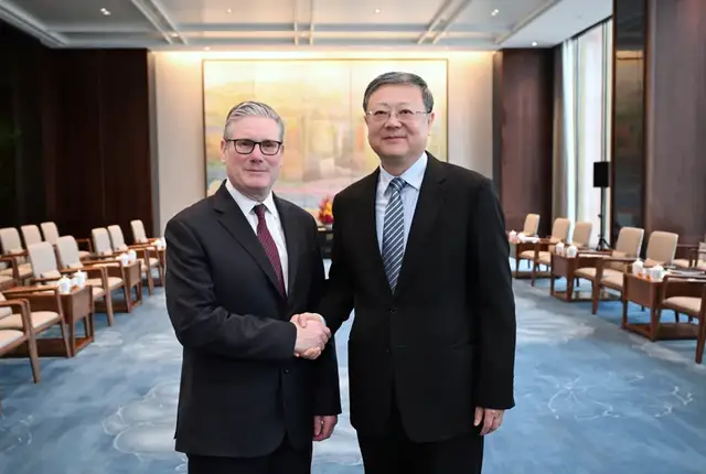 英国首相访华，双方合作成果很“曼妙”