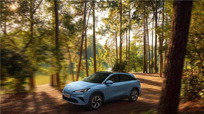 家用SUV实测分享｜深蓝S05与极狐T5 谁才是家用优选？