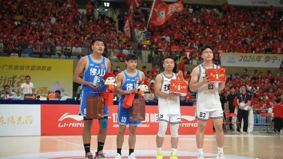 友谊第二，夜宵第一！荔枝VS鱼生！粤BA：茂名队主场上演单节狂追22分的逆转好戏，茂名队以78比75