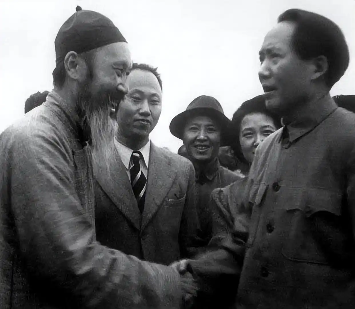 1945年，毛主席亲赴重庆谈判的时代背景