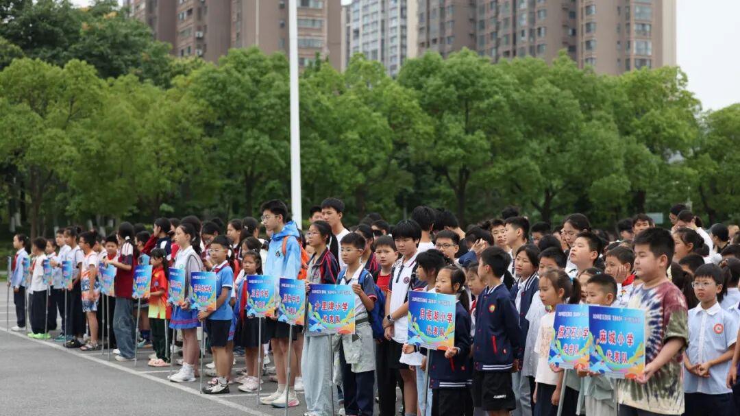 荆门市掇刀区第四届中小学生游泳比赛顺利开赛