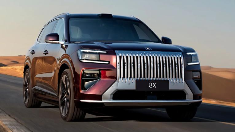 40万左右买大五座SUV，想保值率高又好开就看极氪8x