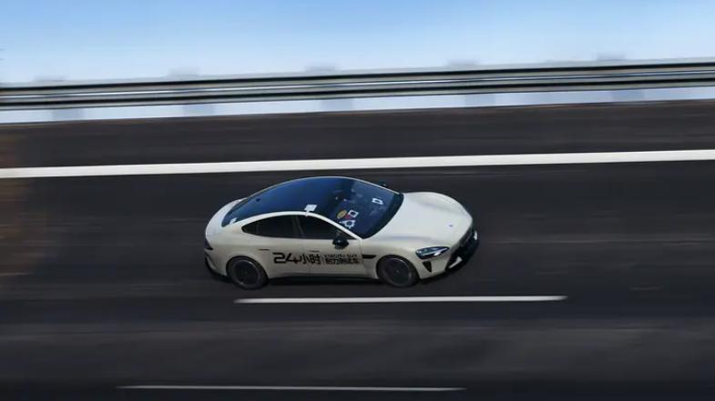 小米汽车新一代 SU7 Max 完成 24 小时耐力挑战，续航表现卓越