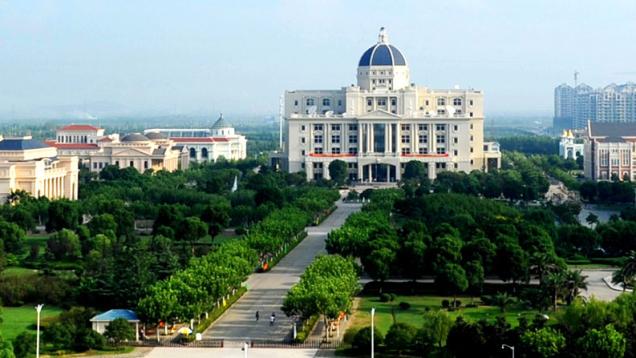 上海外国语大学王牌专业好不好？7成应届生留沪就业，薪酬指数全国第5