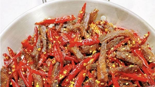 麻辣牛肉条干香酥脆嚼上瘾