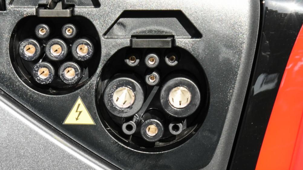 买纯电中型车，品牌与产品力兼得，特斯拉Model 3是个好选择？