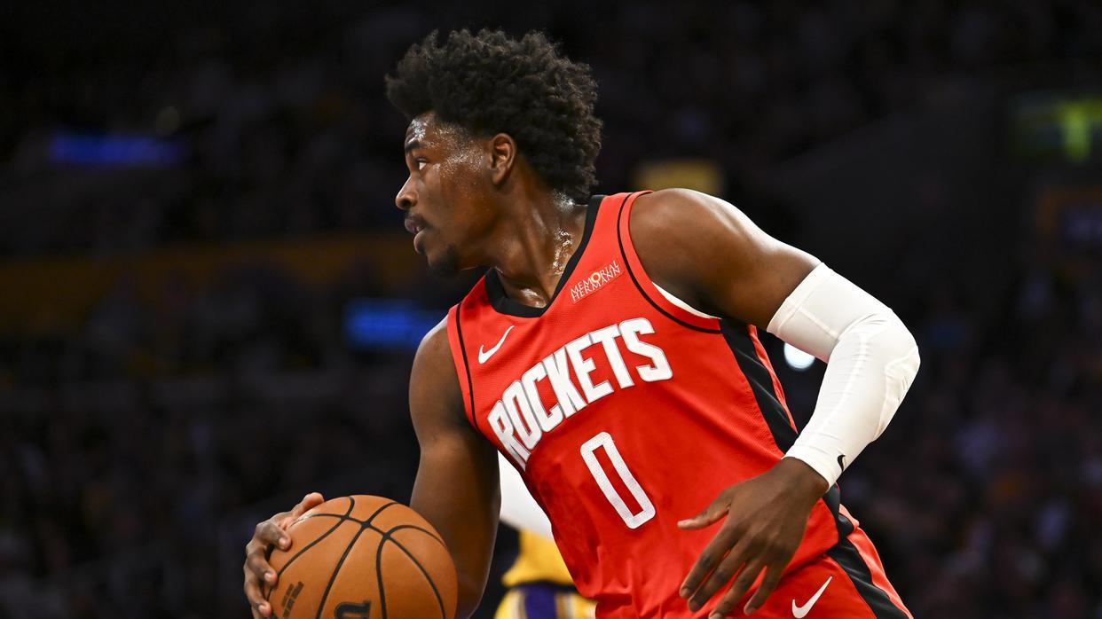 2位新援遭弃用！火箭队轮换阵容洗牌？全新9人轮换出炉，更注重进攻