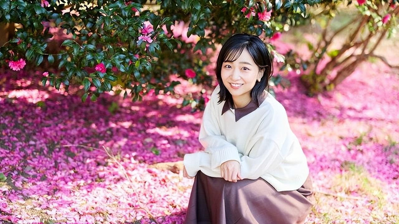 日本皇室巨变，佳子公主面临两难：留下辅佐弟弟，还是嫁人脱身？