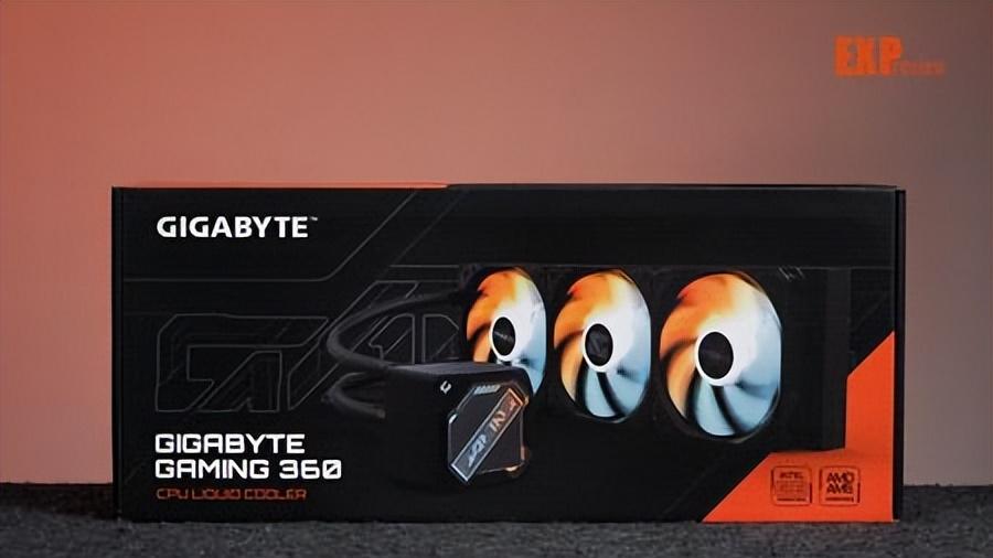 技嘉魔鹰360一体式水冷评测：外置水泵+积木风扇，装机体验升级