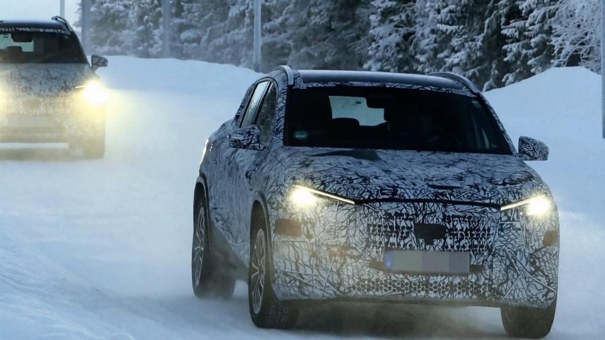 纯电、混动一把抓，MBUX屏幕超38英寸，新一代奔驰GLA值得期待吗？