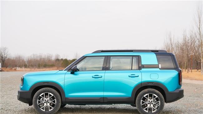 露营别“搬家”！BJ30旅行家带你轻装上阵享自然