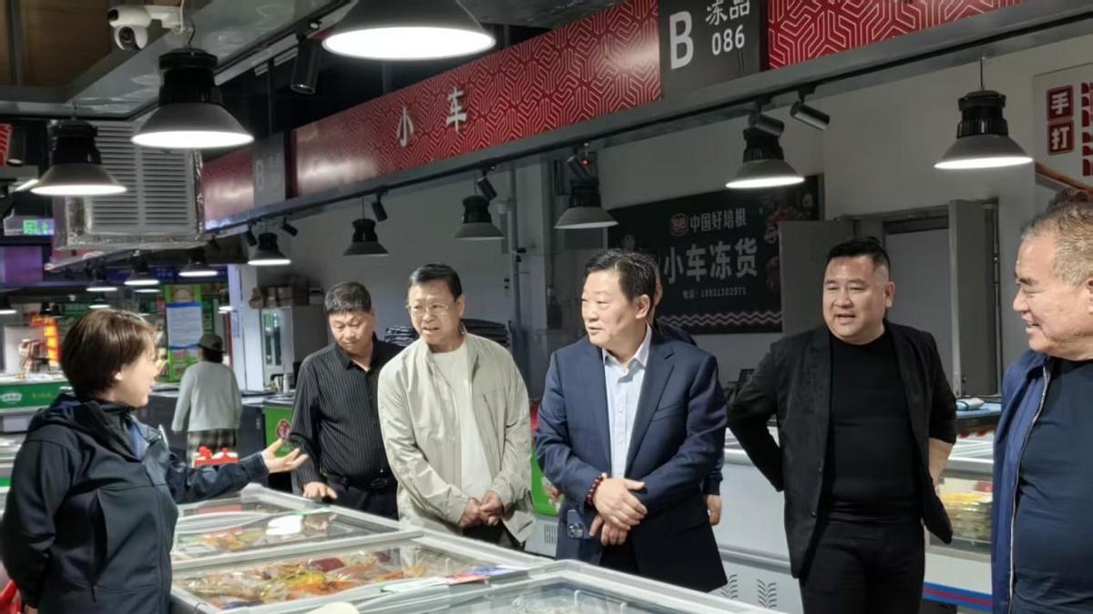 多方嘉宾齐聚石家庄白佛民生广场 共话市场发展新机遇