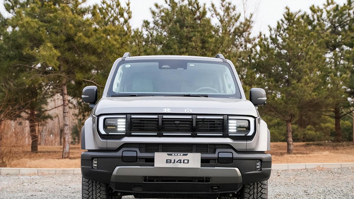 都市人新刚需开着BJ40燃油，随时开启一场治愈系短逃离