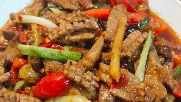 湖南家常硬菜｜肝腰合炒，锅气拉满才够味